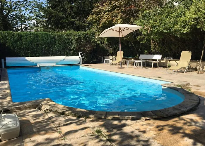 In Auvergne Near Puy Mary Holiday home *