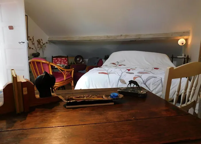 Holiday home In Auvergne Near Puy Mary Saint-Cirgues-de-Malbert