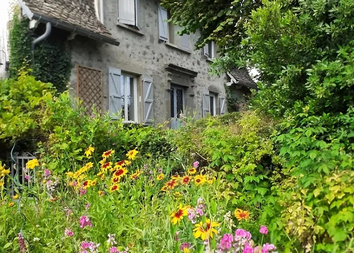 Holiday home In Auvergne Near Puy Mary *