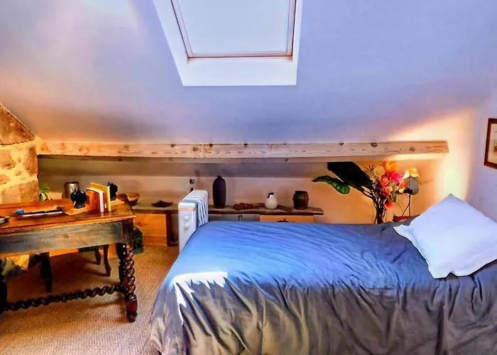 Holiday home In Auvergne Near Puy Mary Saint-Cirgues-de-Malbert